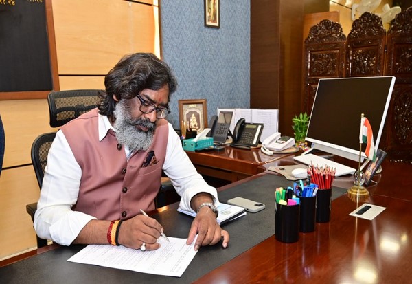 Hemant in Office