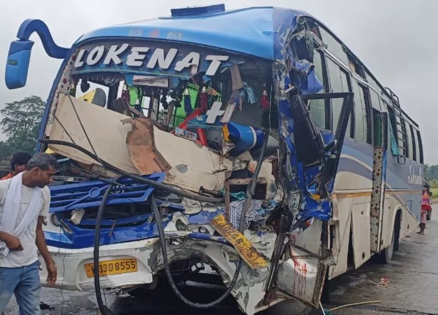 hazaribagh bus accident